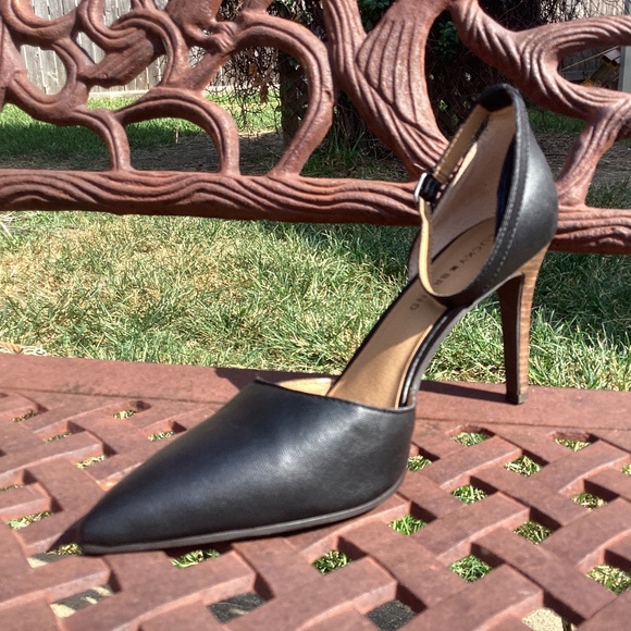 Lucky Brand Shoes - Lucky Brand Tukko Black Leather Closed Toe Pumps Heels